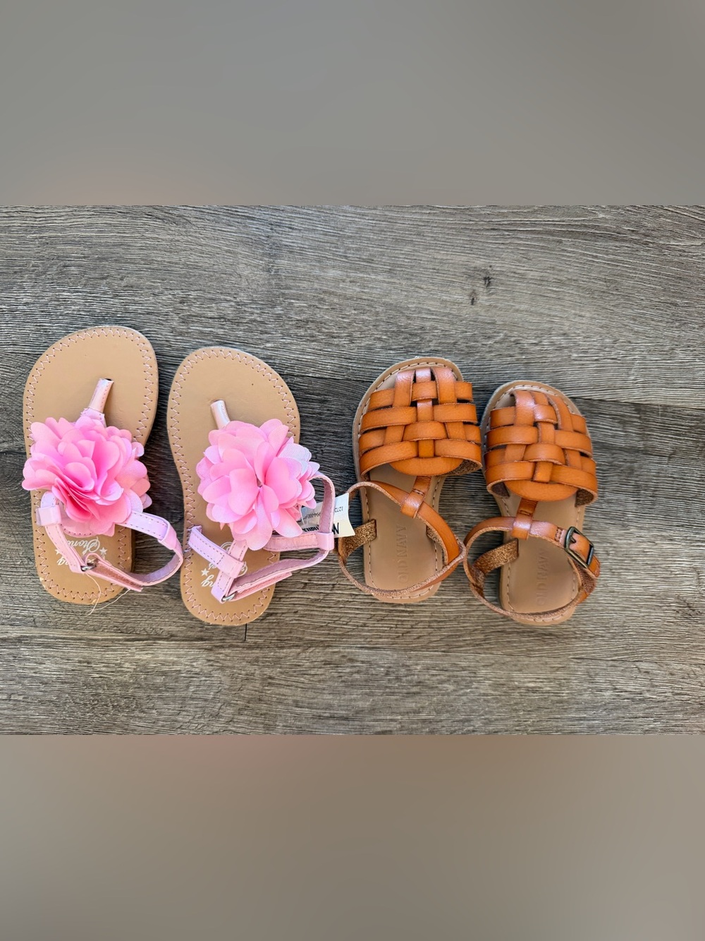 Toddler girl size 5 sandals